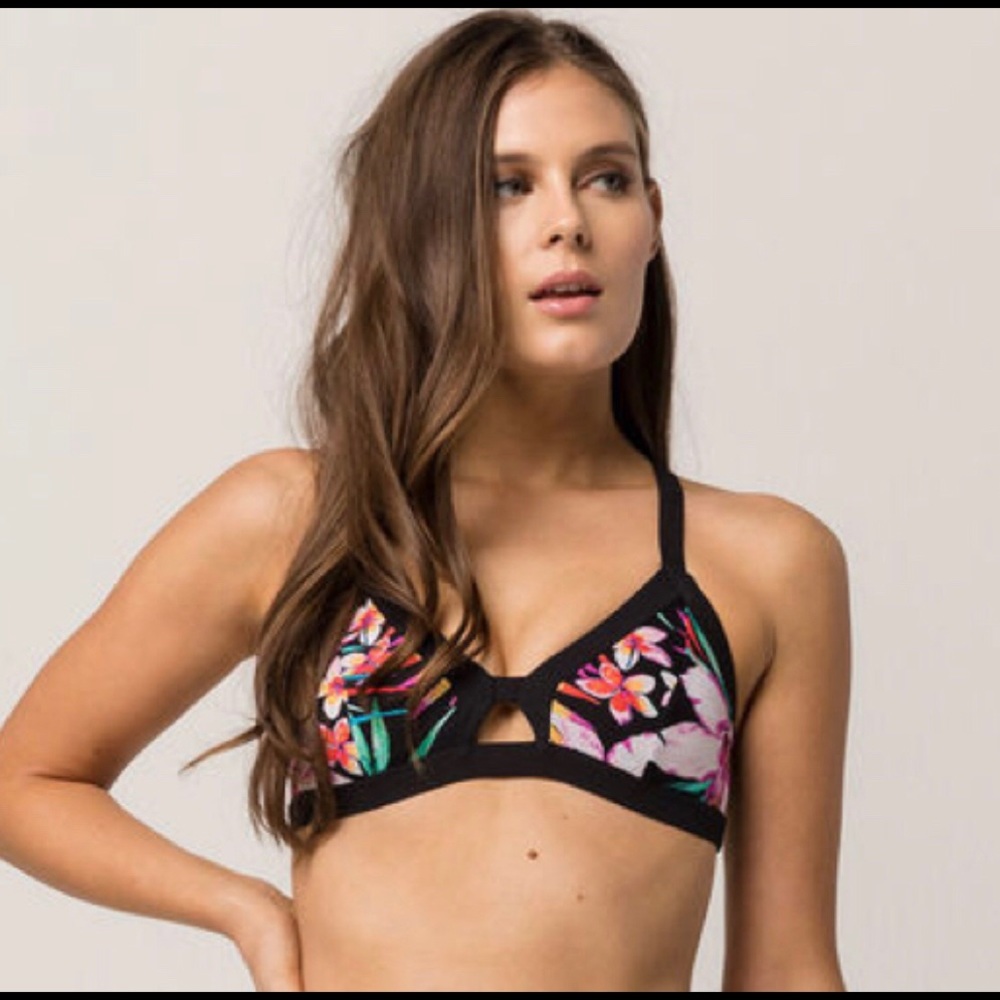 🌼BILLABONG🌼 - Picture 2 of 8